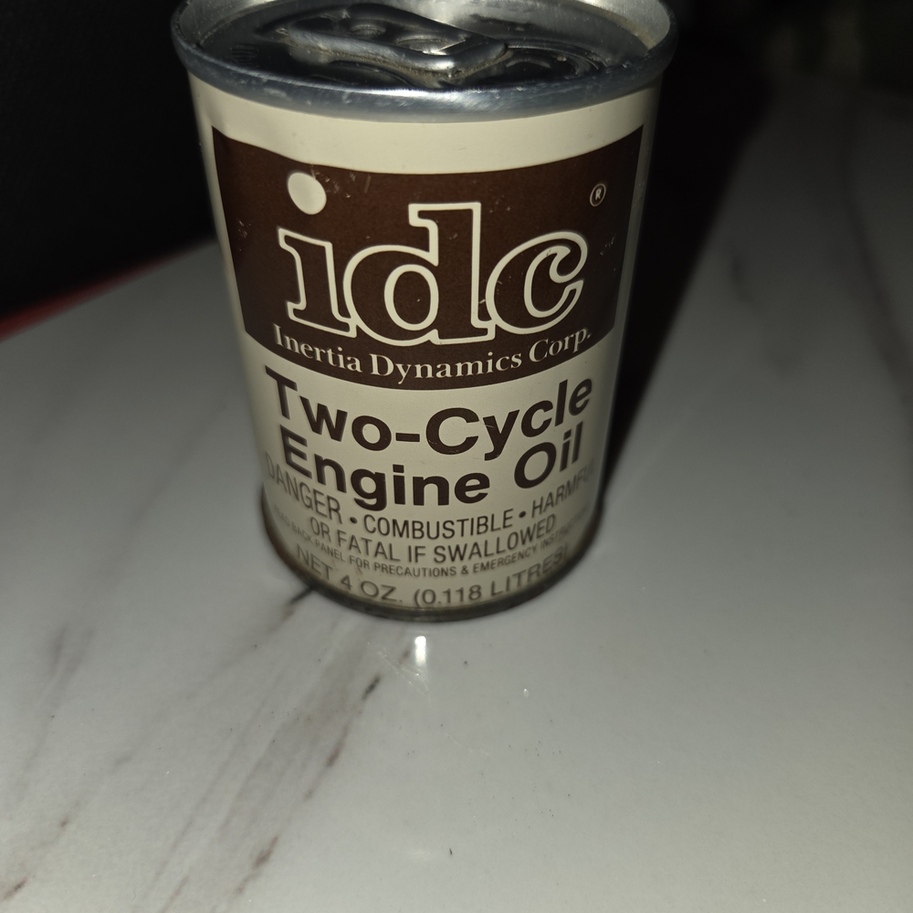 DC Brown Two-Cycle Engine Oil